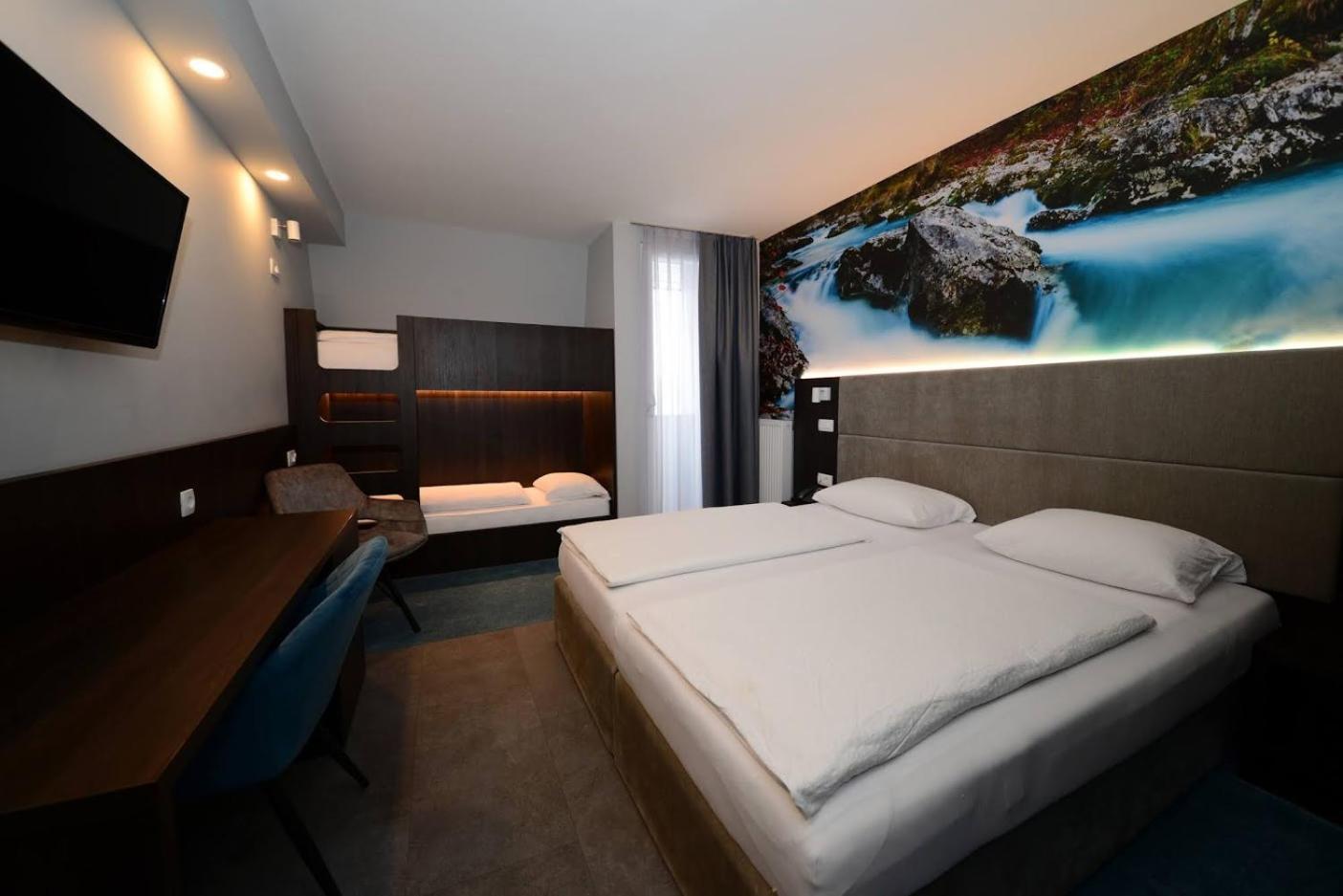 Hotel Alpina Кранска гора Екстериор снимка