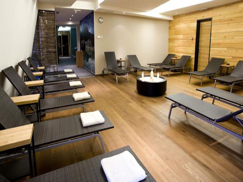 Hotel Alpina Кранска гора Екстериор снимка