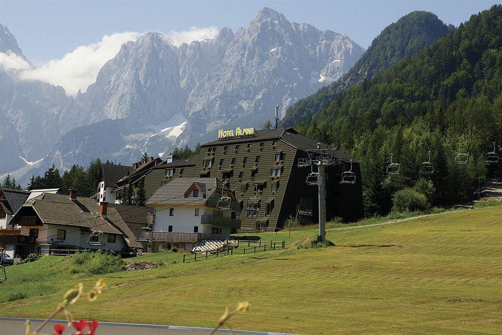 Hotel Alpina Кранска гора Екстериор снимка