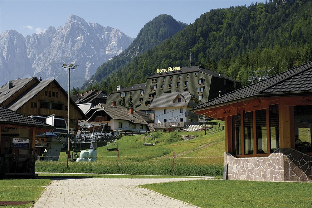 Hotel Alpina Кранска гора Екстериор снимка