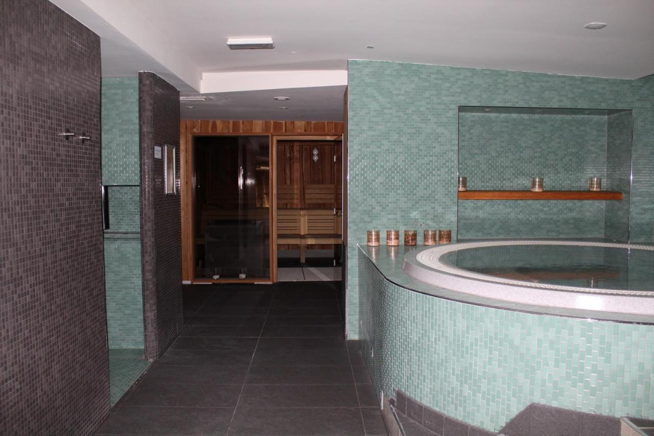 Hotel Alpina Кранска гора Екстериор снимка